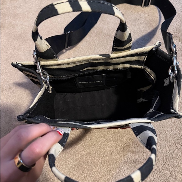Marc Jacobs Black and Cream Zebra Tote - Picture 2 of 5